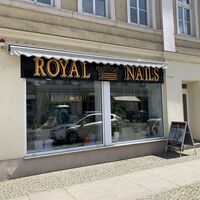 Royal Nails